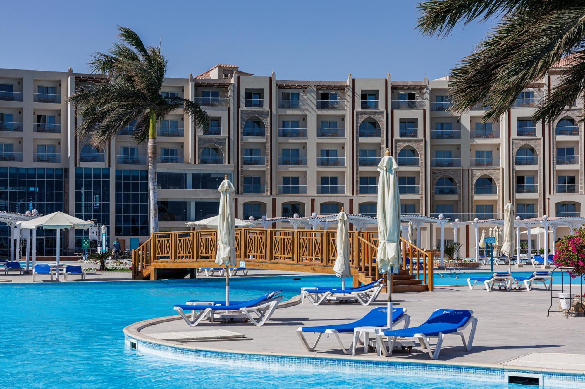 Sunrise Alora Aqua Park Resort Hurghada Exterior photo