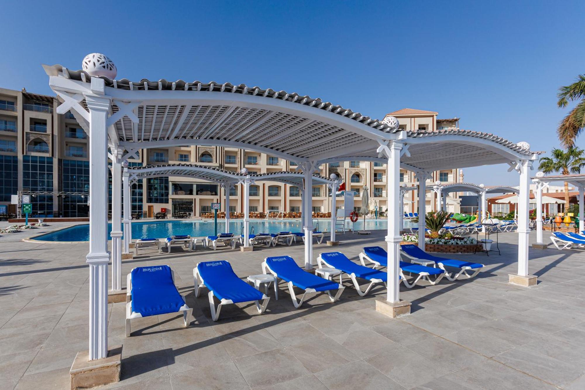 Sunrise Alora Aqua Park Resort Hurghada Exterior photo